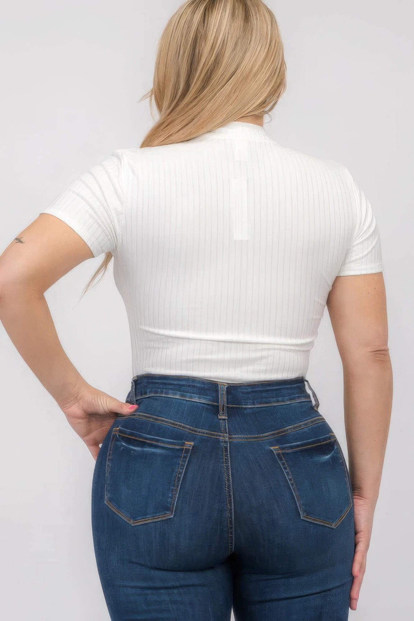 Women's Plus Ribbed Bodysuit Short Sleeve Mock Neck Stretch T-Shirt (1X,2X,3X)