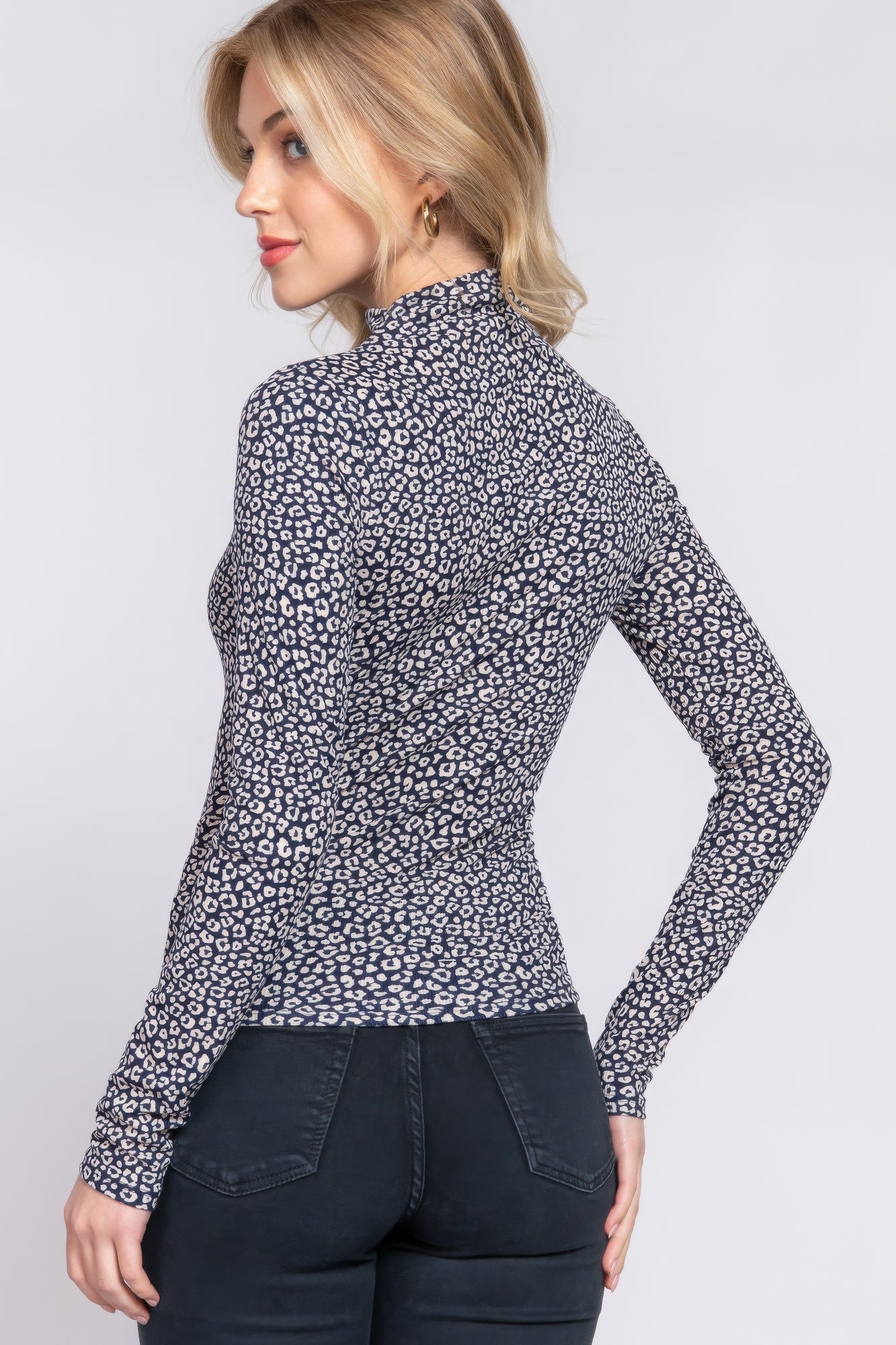 Women's Basic Mock Neck Top Soft Stretch Animal Print Knit Long Sleeve Shirt