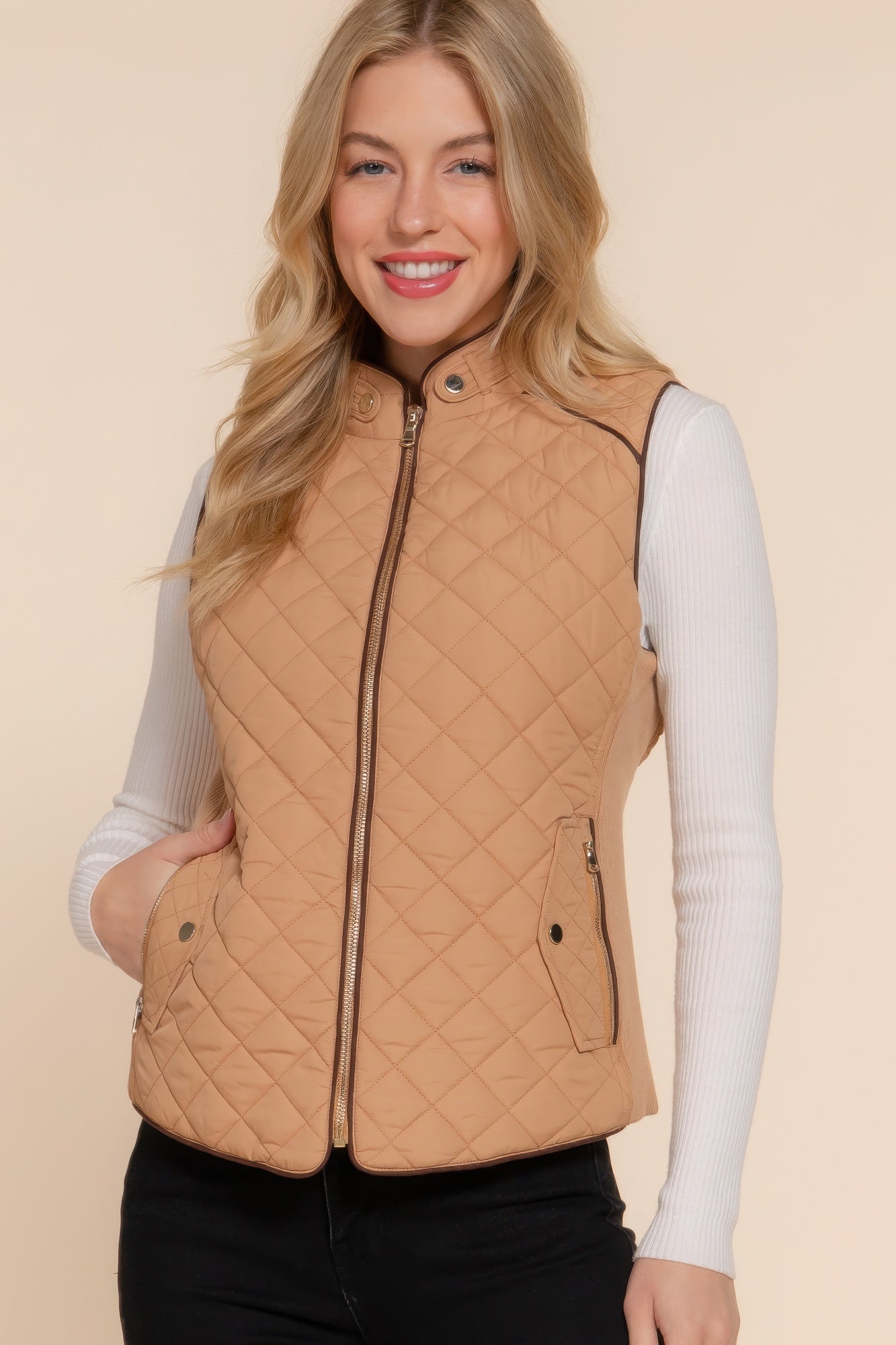 Women's Outwear Vest Stand Collar Lightweight Zip Suede Piping Quilted Vest