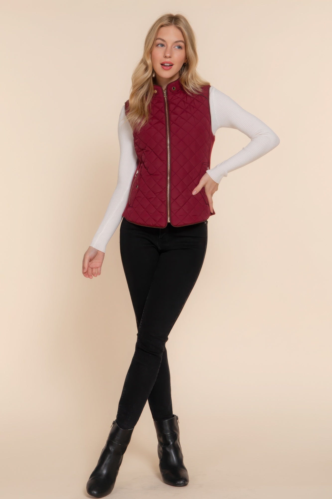 Women's Outwear Vest Stand Collar Lightweight Zip Suede Piping Quilted Vest