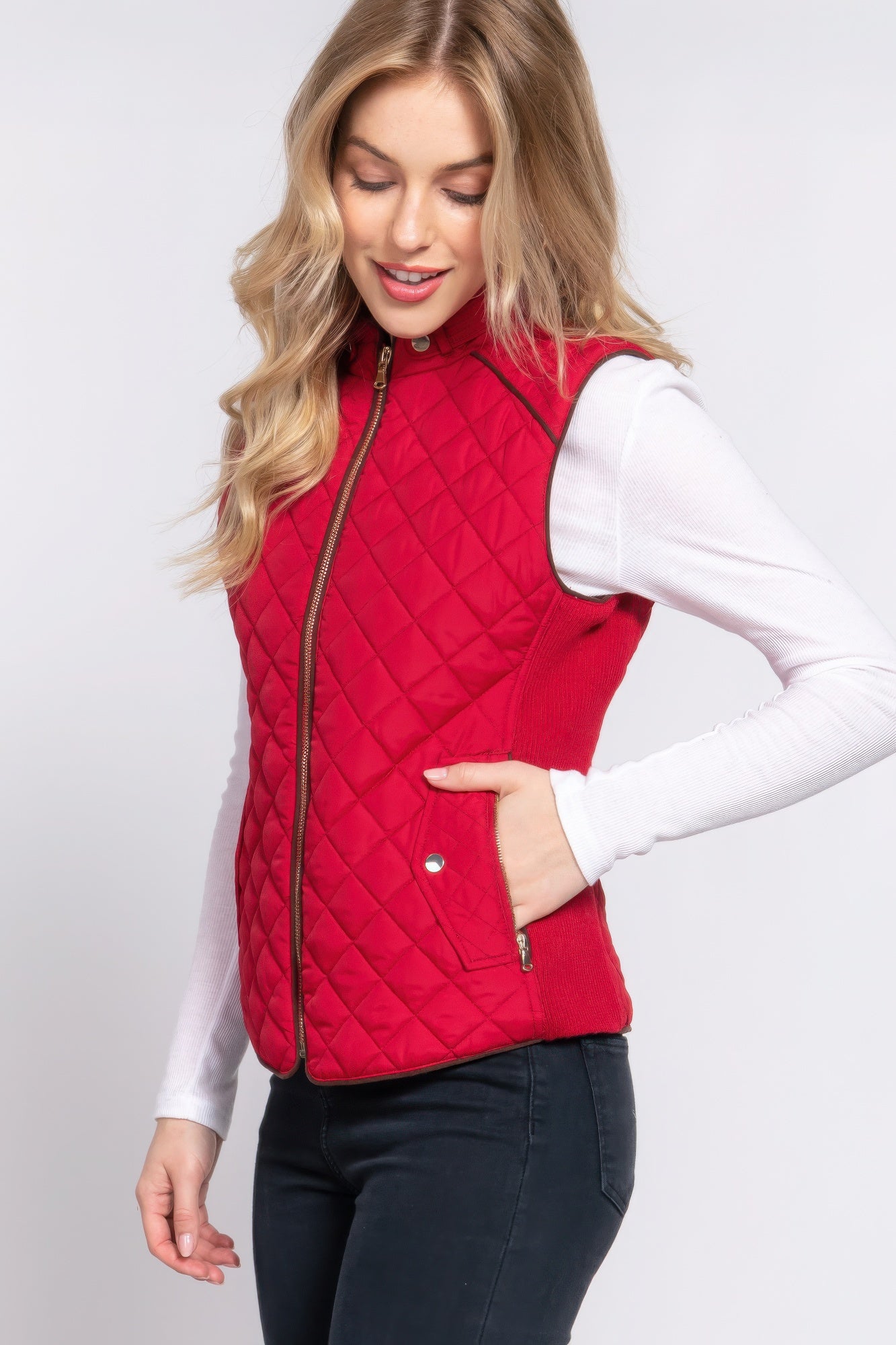 Women's Outwear Vest Stand Collar Lightweight Zip Suede Piping Quilted Vest