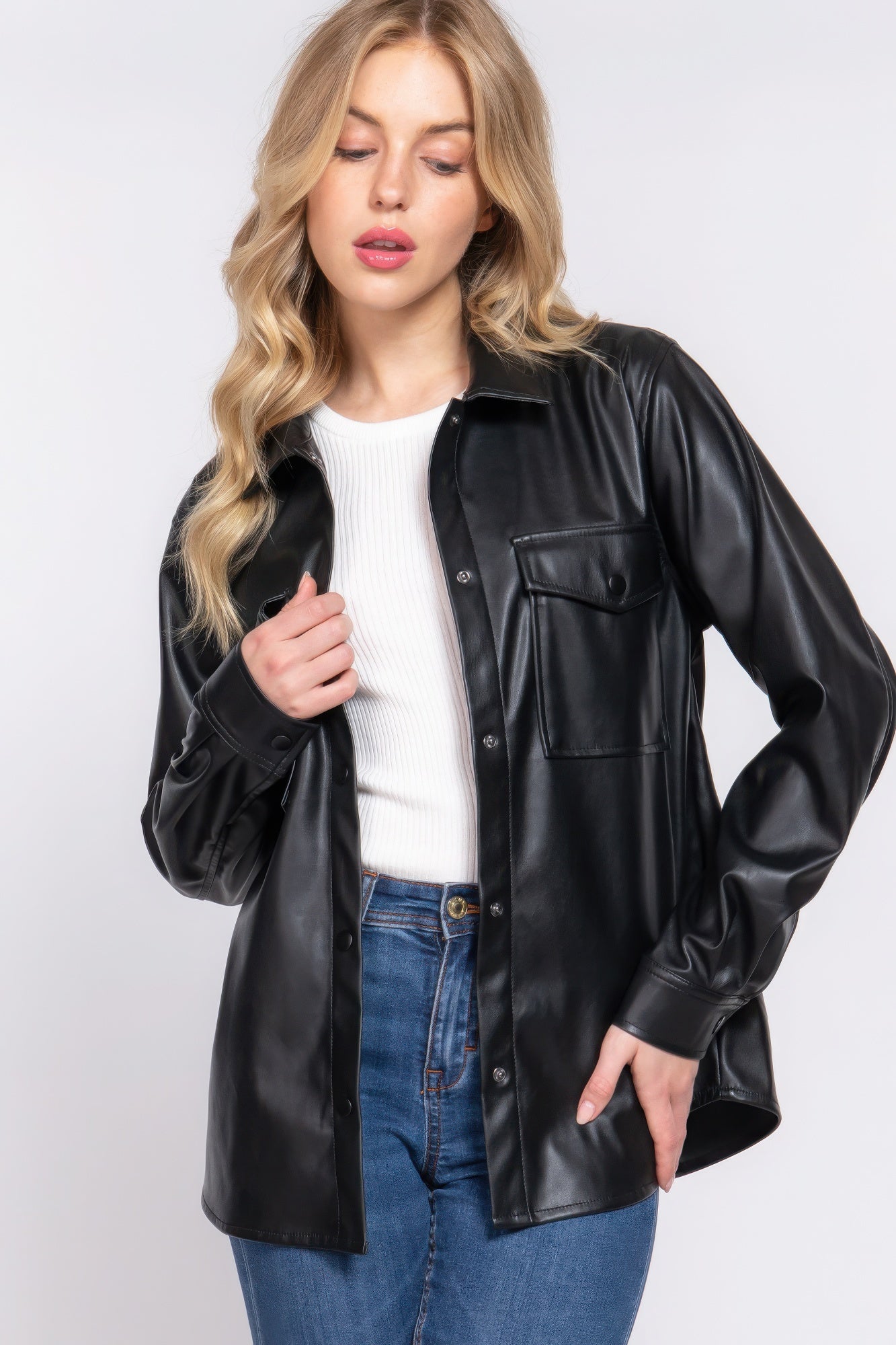 Women's Long Sleeve PU Faux Leather Shirt Jacket Pockets Loose Shacket Jacket