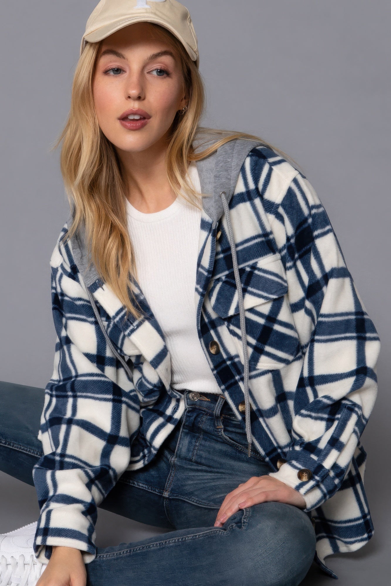 Women's Hoodie Fleece Jacket Plaid Print Long Sleeve Button Down Sweatshirt