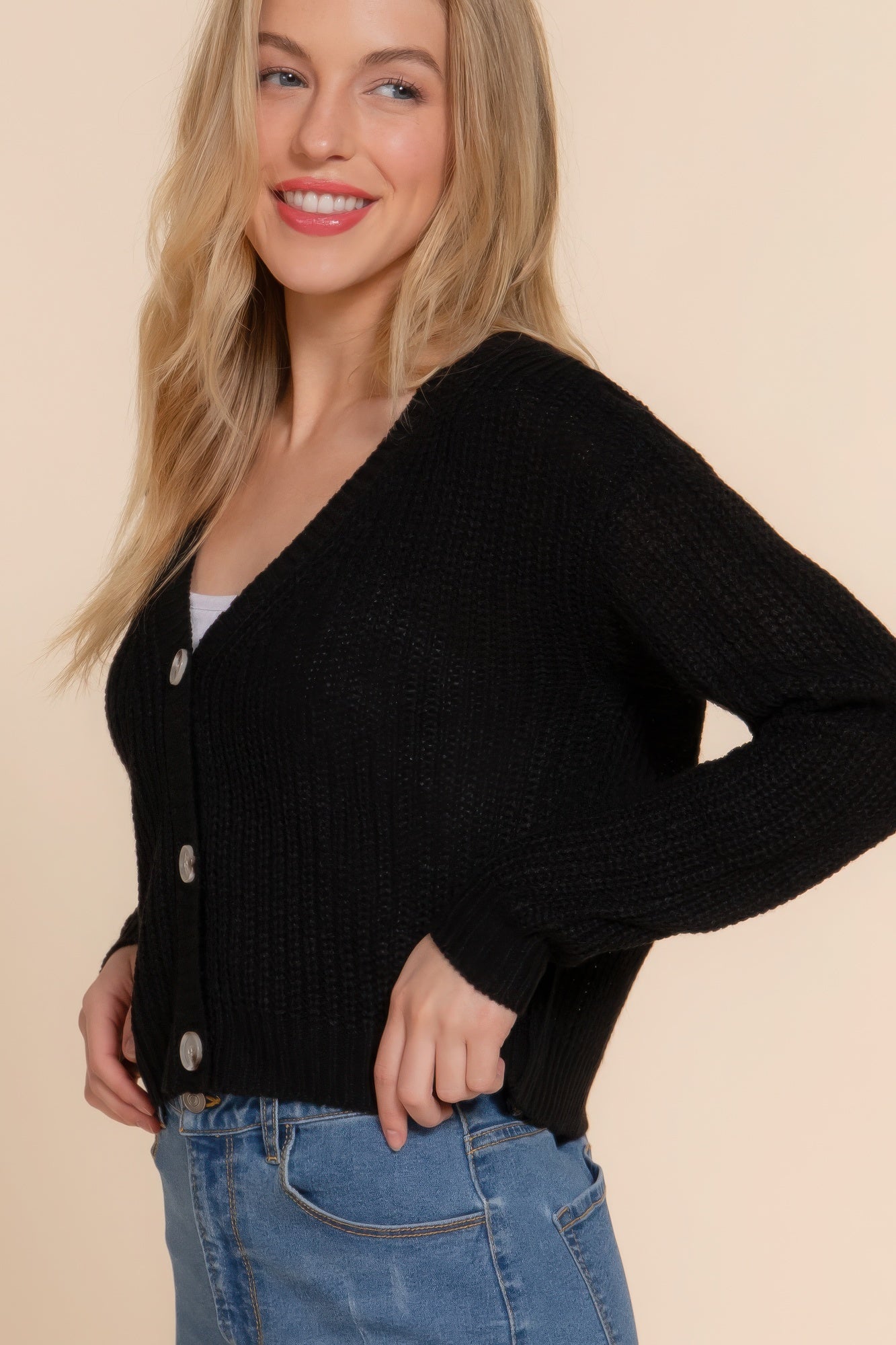 Women's Long Sleeve V-neck Button-Down Basic Cropped Cardigan Sweater (S-L)