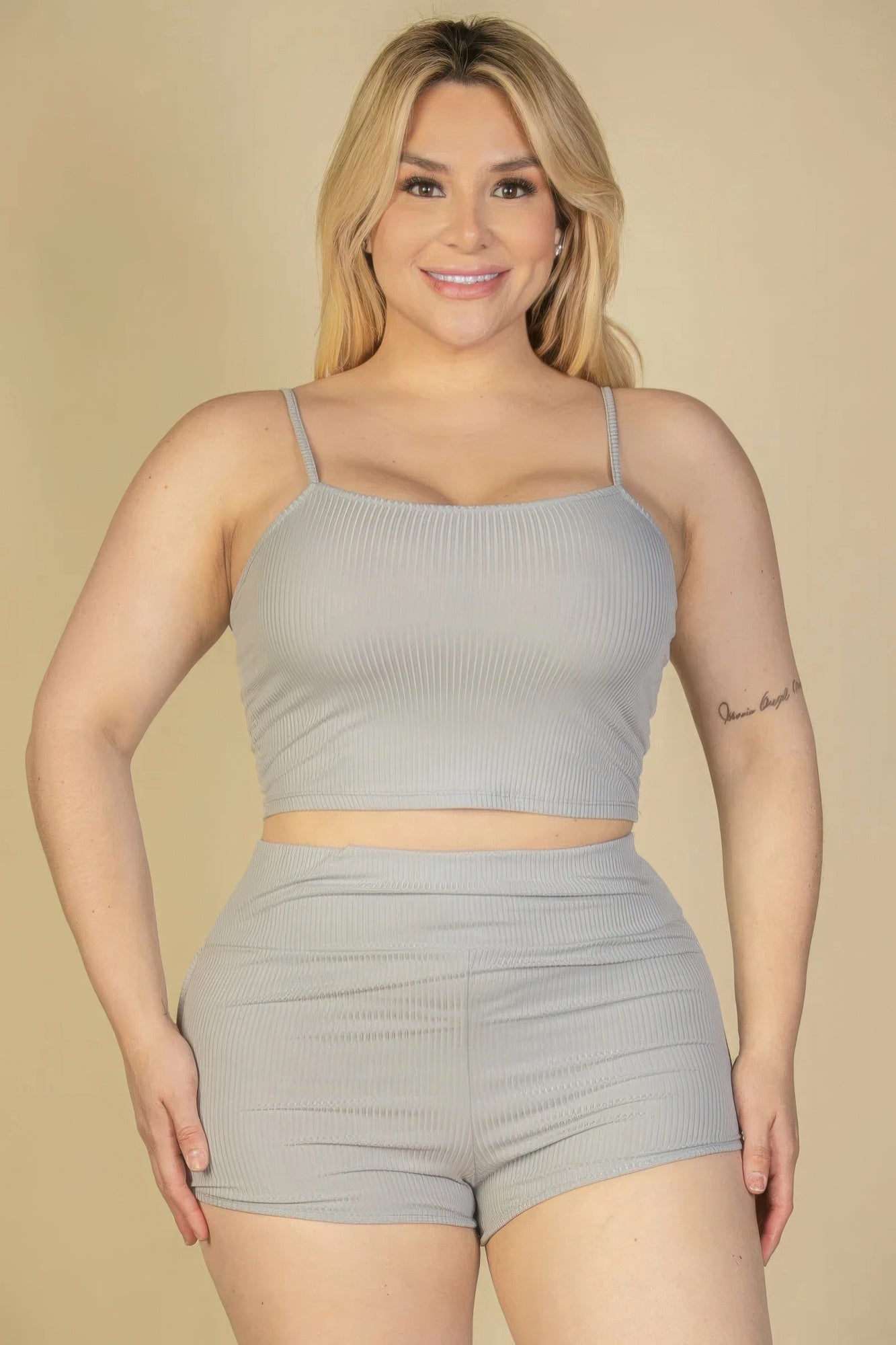 Women Plus Ribbed Cami Crop Top & Ruched Shorts Loungewear Set (1X,2X,3X)
