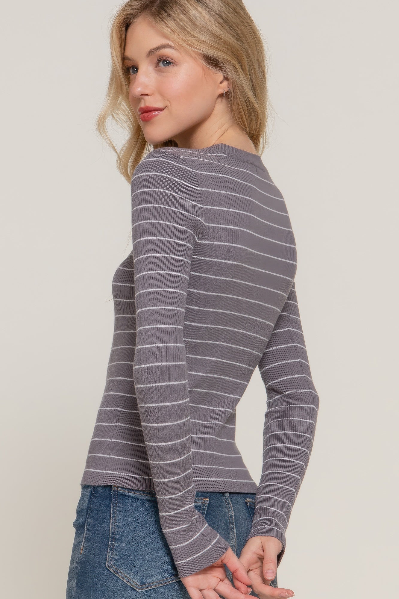 Women's Long Sleeve Stripe Casual Crew Neck Pullover Sweater