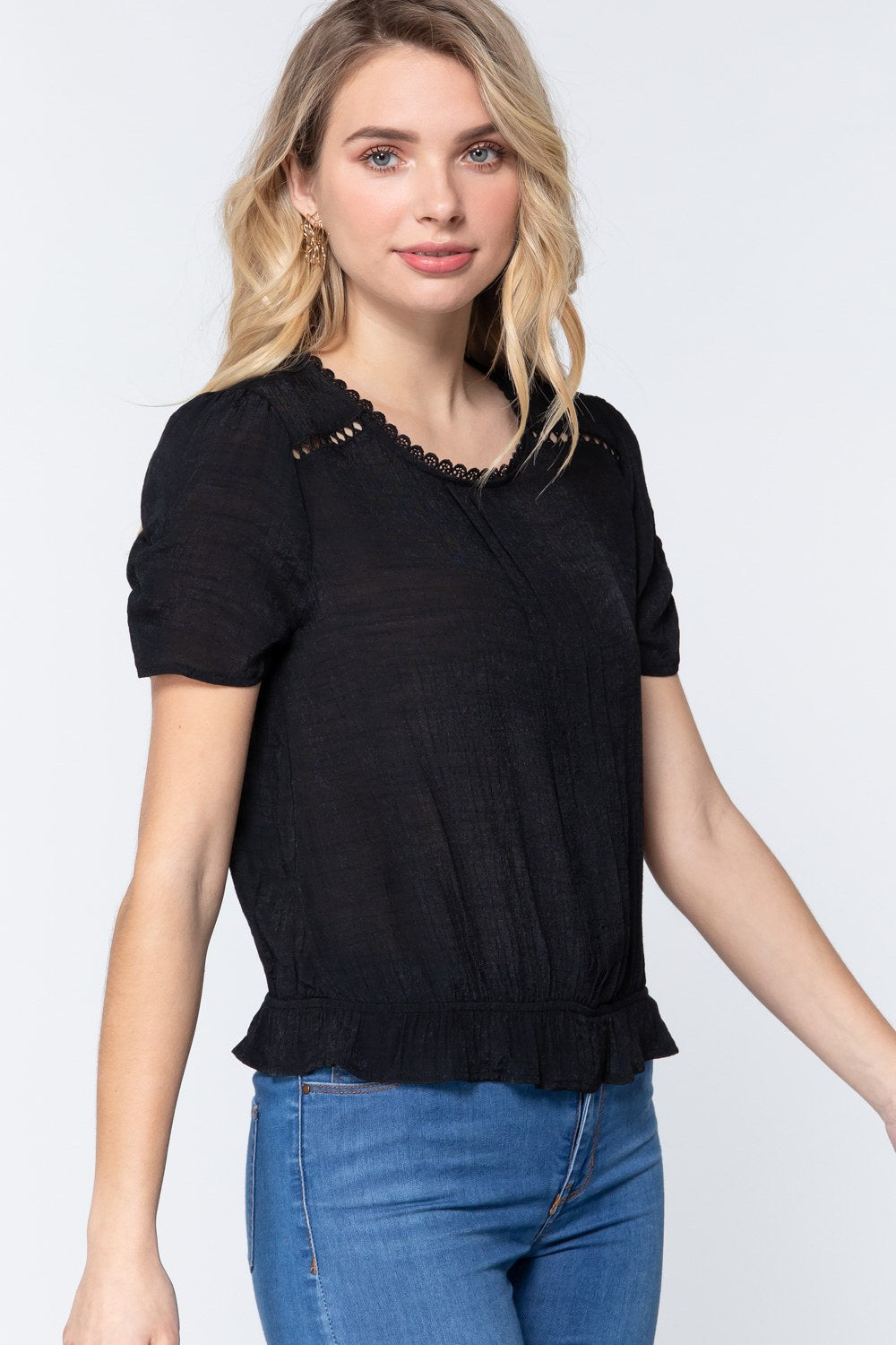 Women's Halter Neck Woven Top Short Shirring Sleeves Pleated Rayon Crop Shirt