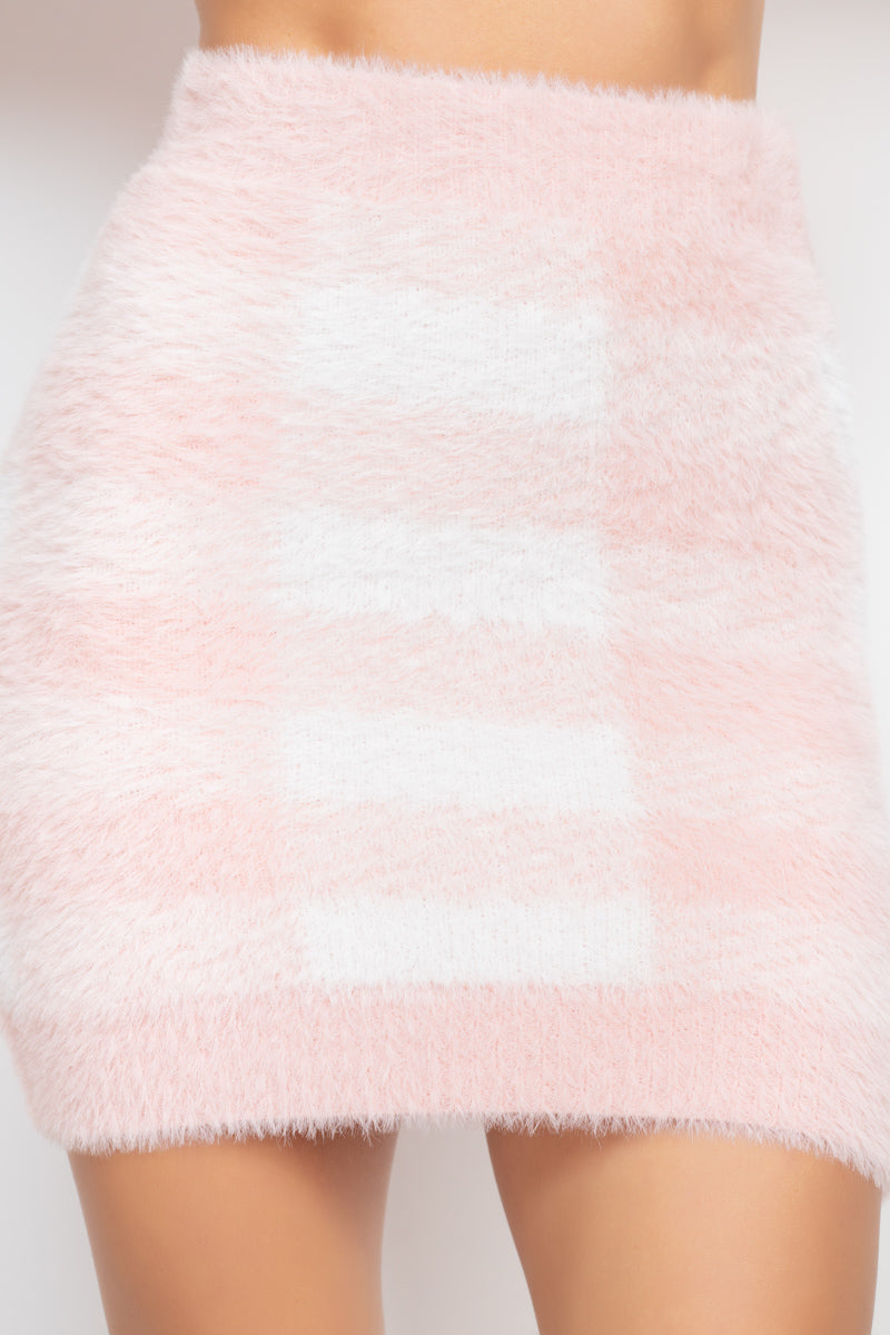 Women's Plaid High-rise Waist Fuzzy Mini Skirt - Blush
