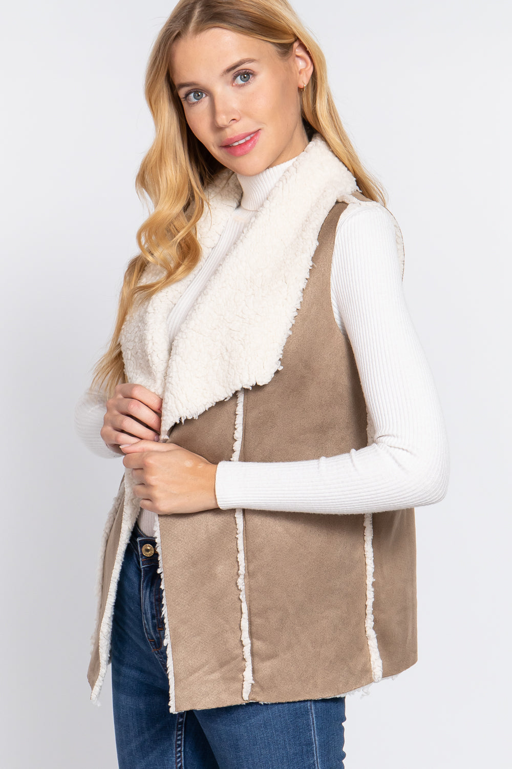 Women's Shawl Collar Raw Edge Faux Suede Fur Bonded Vest (Taupe)