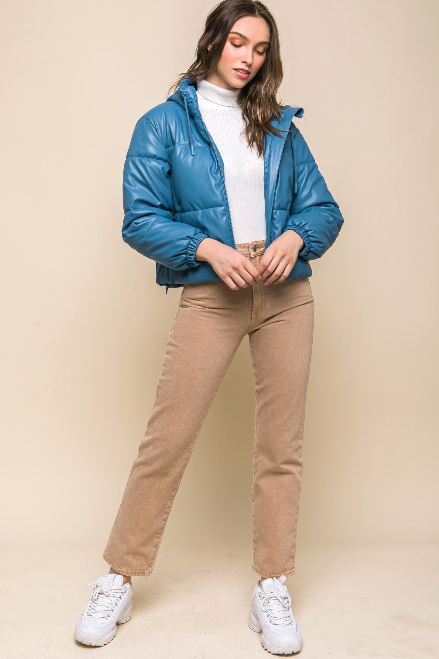 Women's Short Pu Faux Leather Zipper Hooded Puffer Jacket Long Sleeve Coat