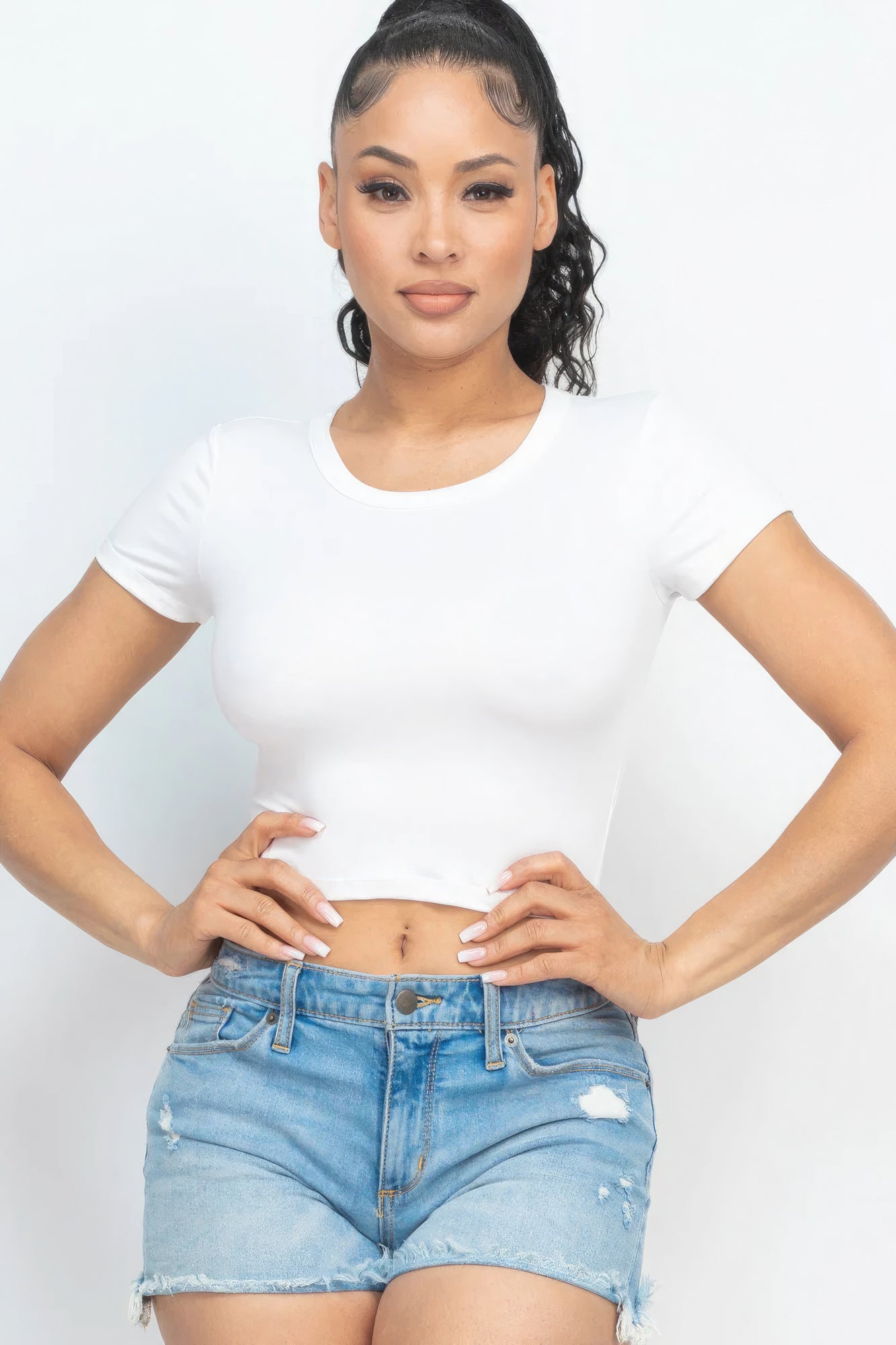 Women's Cropped Top T-Shirt Round Neck Soft Stretch Knit Tee Short Sleeve
