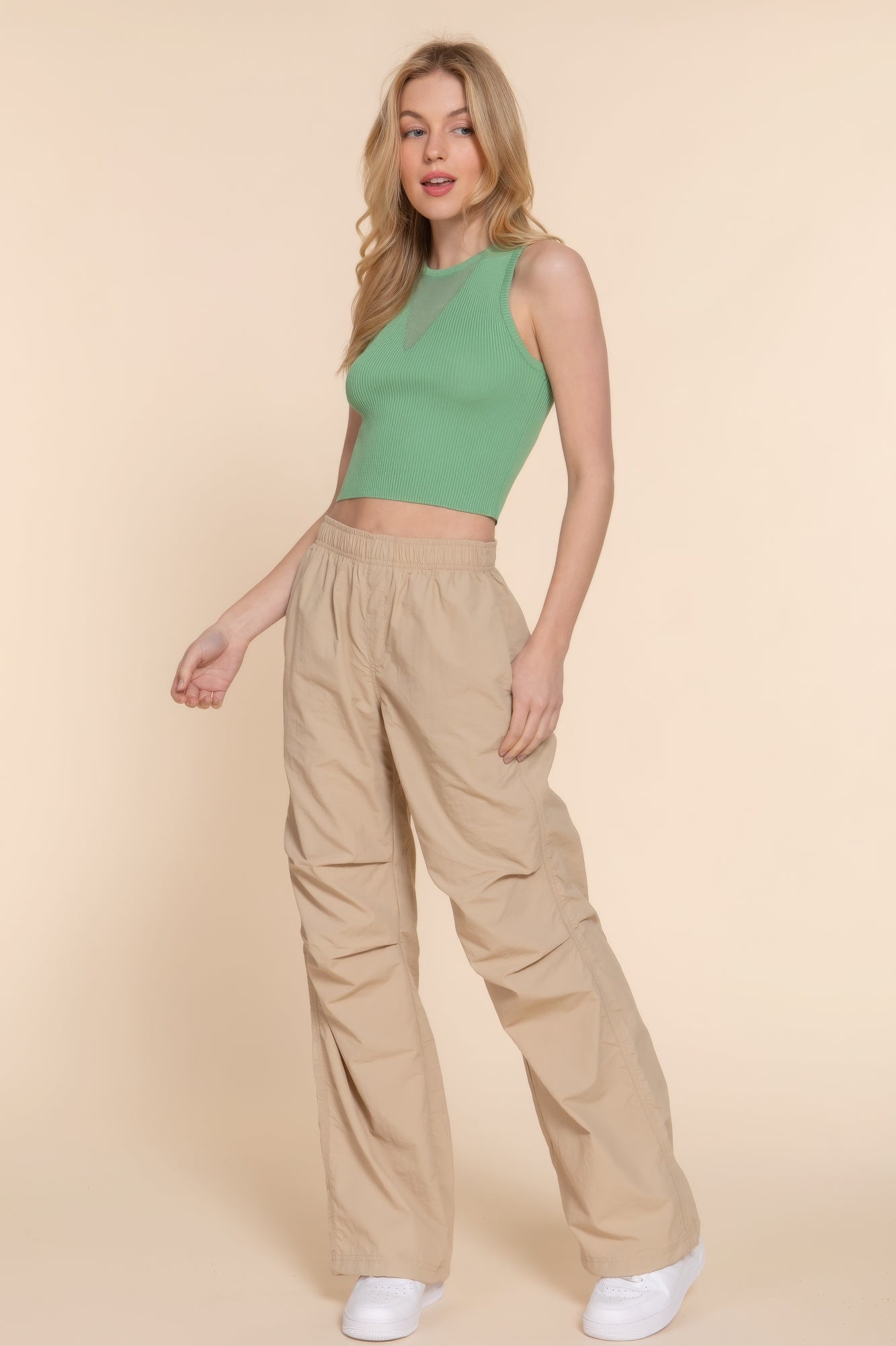 Women's Sleeveless Round Neck Tank Top Contrast Sheer Fabric Combination Knit